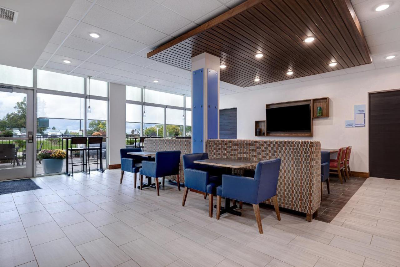Holiday Inn Express & Suites - Grand Rapids South - Wyoming By Ihg Kültér fotó